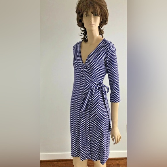 Diane von Furstenberg dress - Picture 4 of 14